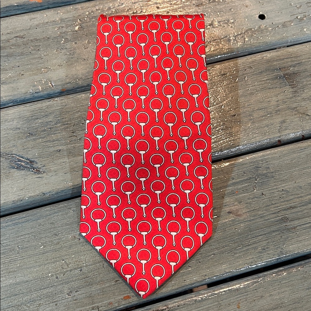 Huntington Men's Red & Off-White Horse-bit Patterned Standard Necktie 100% Silk